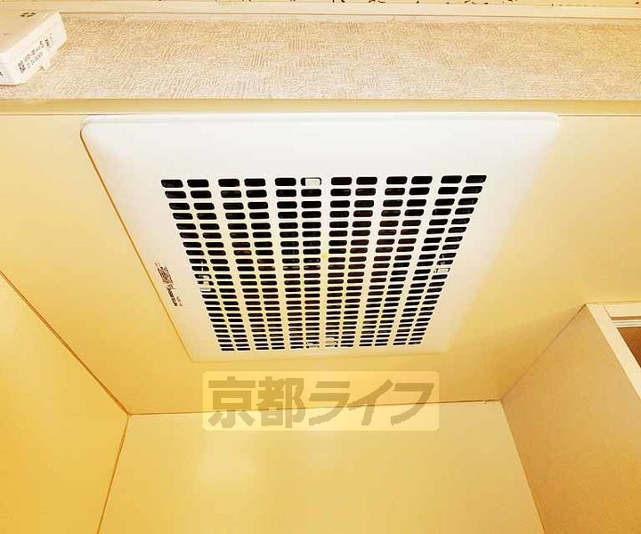 京都府長岡京市長岡1丁目の賃貸マンションのキッチン