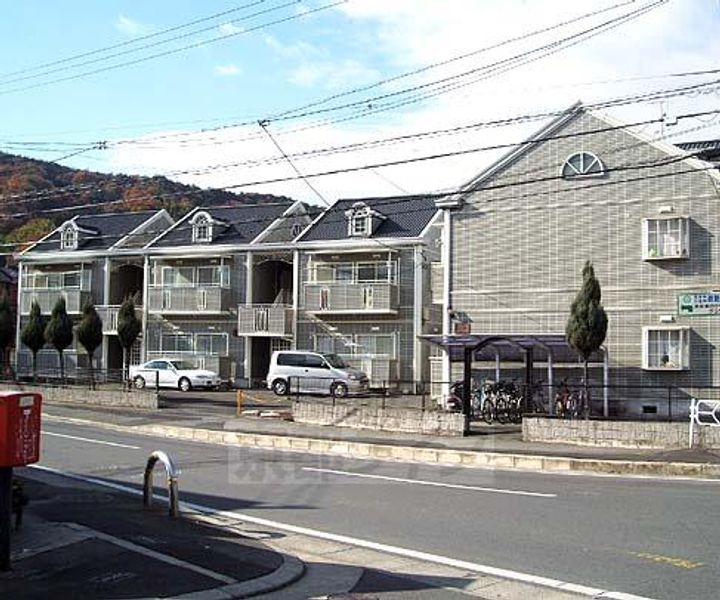 京都府長岡京市奥海印寺山田の賃貸アパートの外観