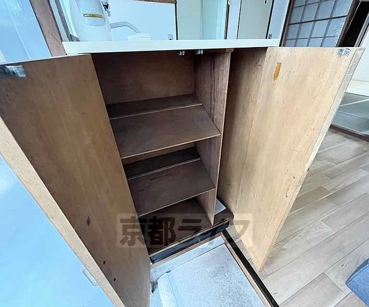 京都府乙訓郡大山崎町字大山崎小字傍示木の賃貸アパートの内装