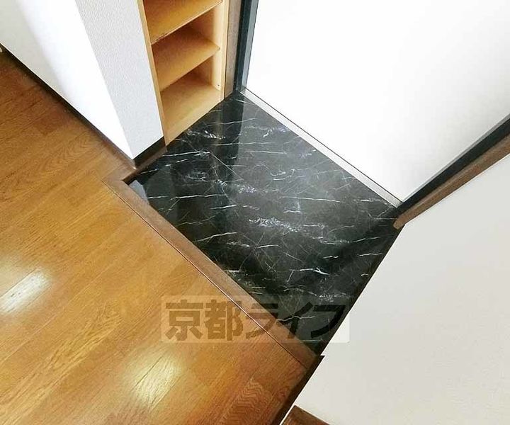 CASA UEDAの玄関