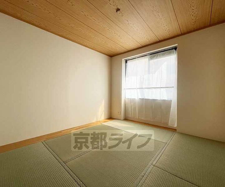 ラフェニーチェ205の内装