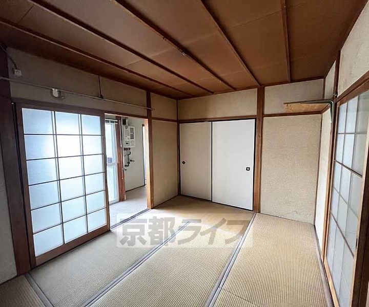 第二椿荘201の居間