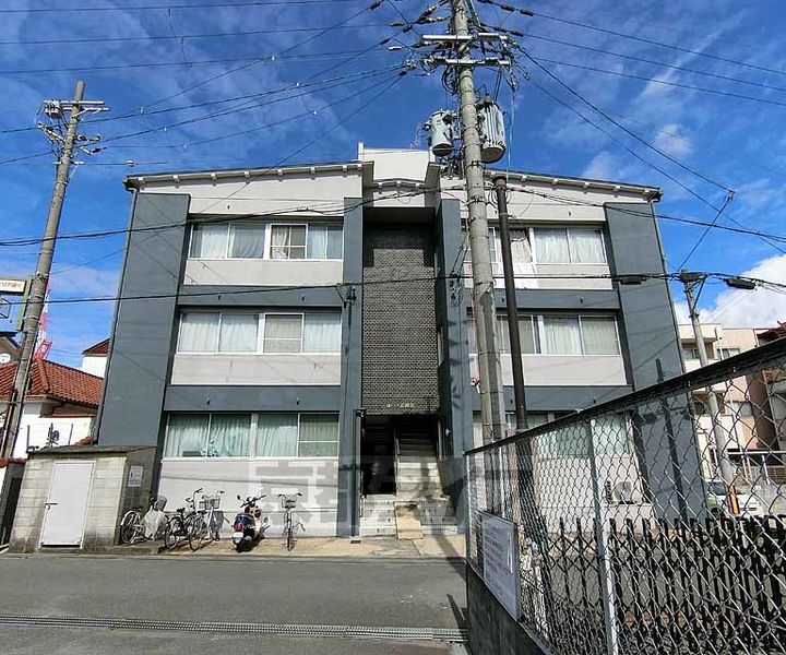 ロハス長岡京1-Aの外観