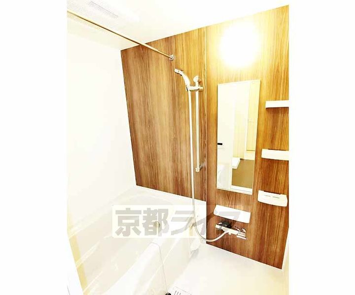 京都府京都市伏見区羽束師鴨川町の賃貸アパートの風呂