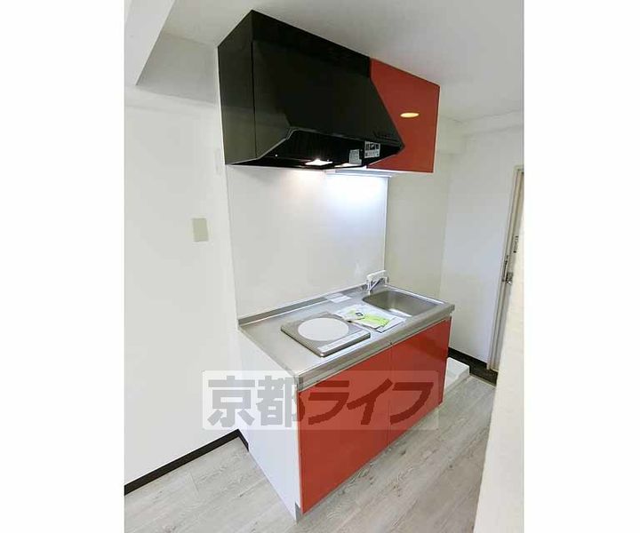 京都府長岡京市長岡1丁目の賃貸マンションのキッチン