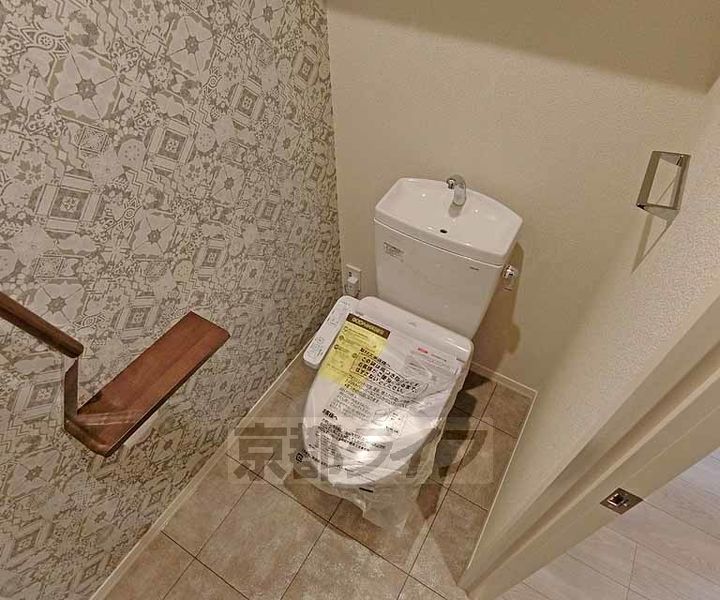 京都府京都市南区久世殿城町の賃貸アパートの内装