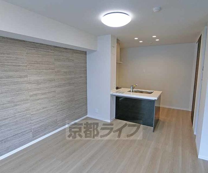 京都府京都市南区久世殿城町の賃貸アパートの居間