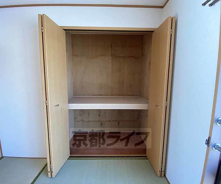 Fフラット401の内装
