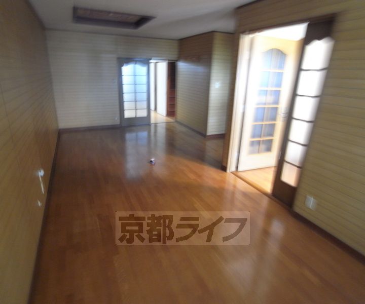 京都府向日市上植野町御塔道(一戸建)の賃貸物件-の居間