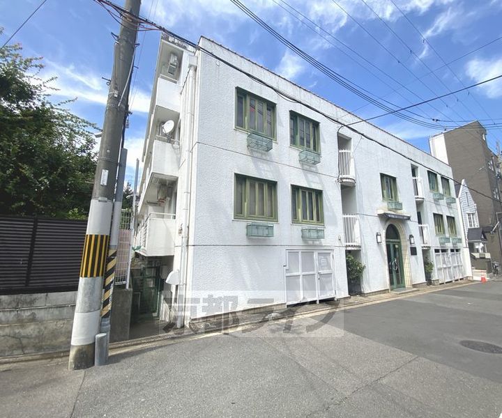 京都府京都市北区紫竹上緑町の賃貸マンションの外観