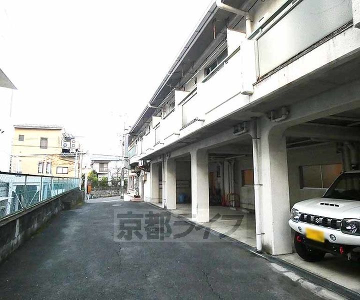 京都府京都市左京区一乗寺樋ノ口町の賃貸アパートの外観