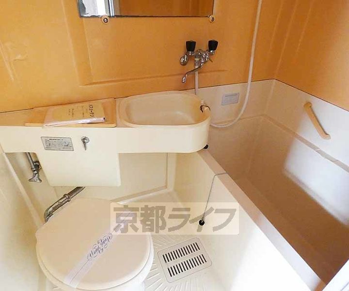 京都府京都市左京区一乗寺樋ノ口町の賃貸アパートの内装