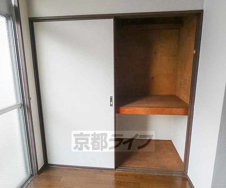 京都府京都市左京区一乗寺樋ノ口町の賃貸アパートの内装