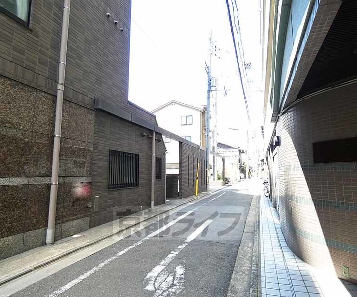 アルテハイム二条城の周辺