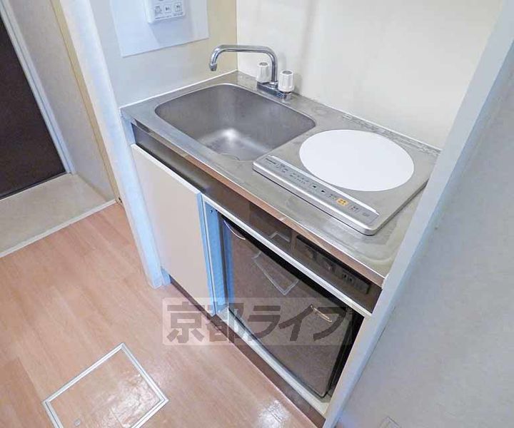 アルテハイム二条城のキッチン