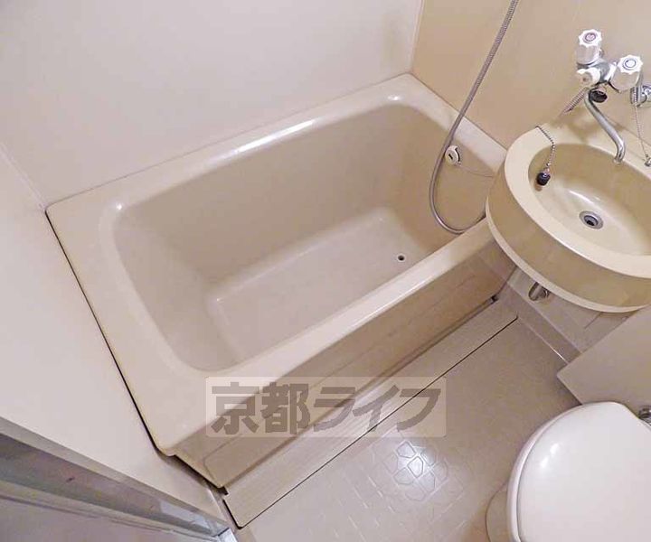 アルテハイム二条城の風呂