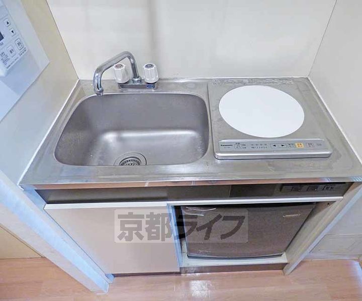 アルテハイム二条城のキッチン