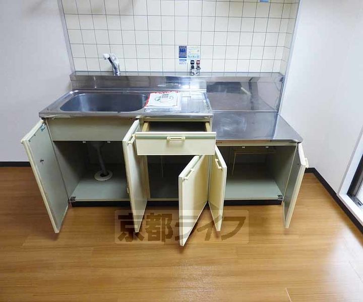 京都府京都市北区平野鳥居前町の賃貸マンションの内装
