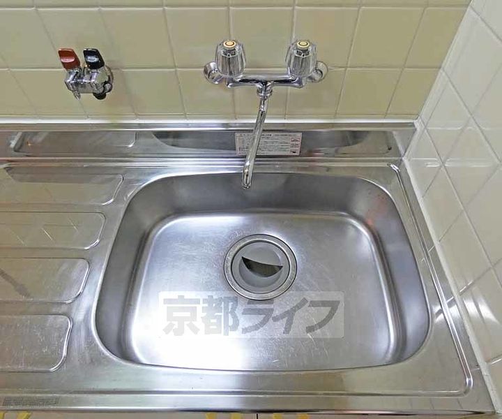 京都府京都市北区大将軍川端町の賃貸マンションのキッチン