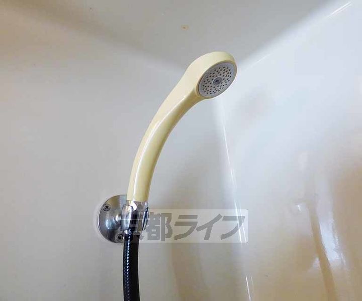 京都府京都市右京区嵯峨野秋街道町の賃貸マンションの風呂