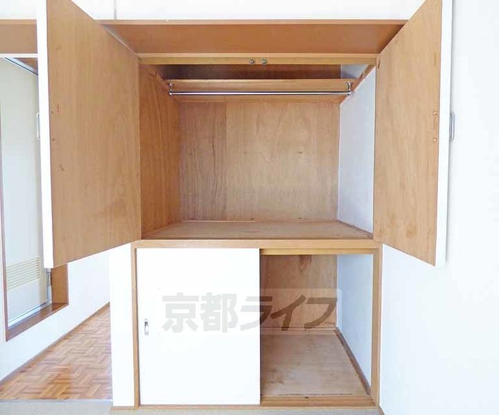 京都府京都市北区等持院中町の賃貸アパートの内装