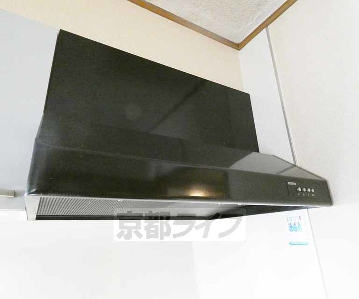 シャトーウメダ402のキッチン