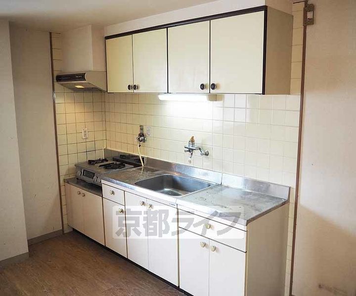 京都府京都市右京区西院三蔵町の賃貸マンションのキッチン