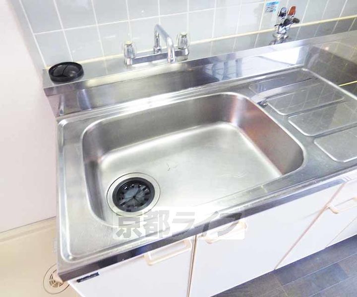 京都府京都市右京区西院西貝川町の賃貸マンションのキッチン