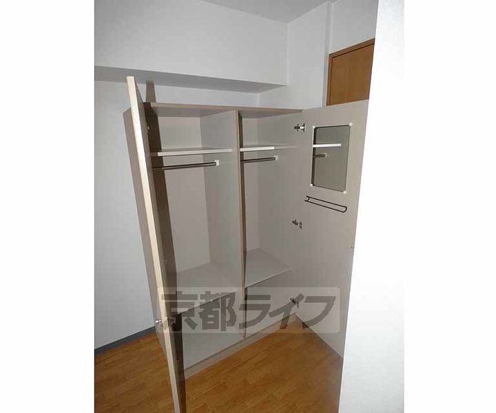 シャントール二条302の内装