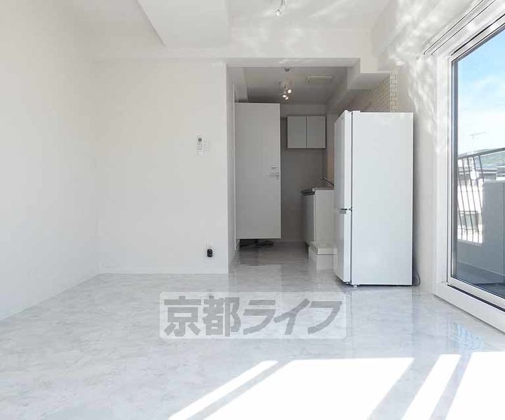 グランタック東山401の居間