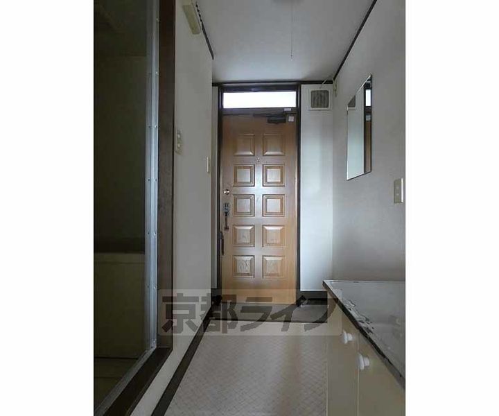 パッセージS101の玄関