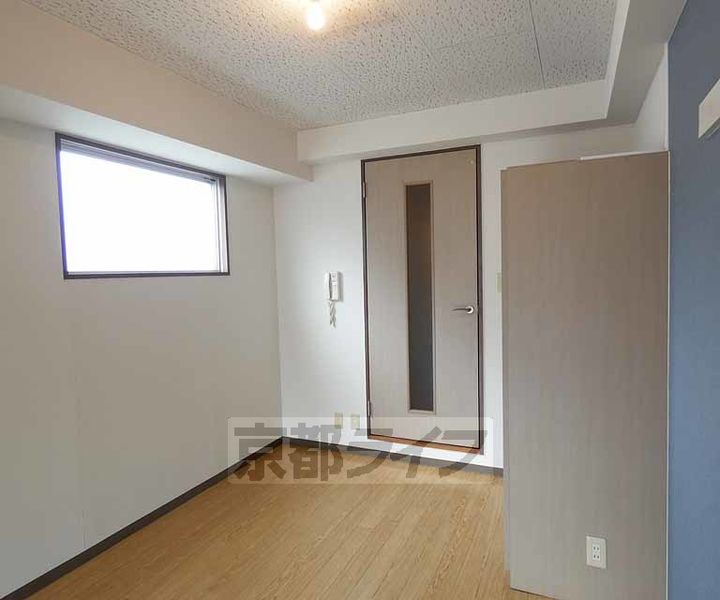 京都府京都市下京区真苧屋町の賃貸マンションの内装