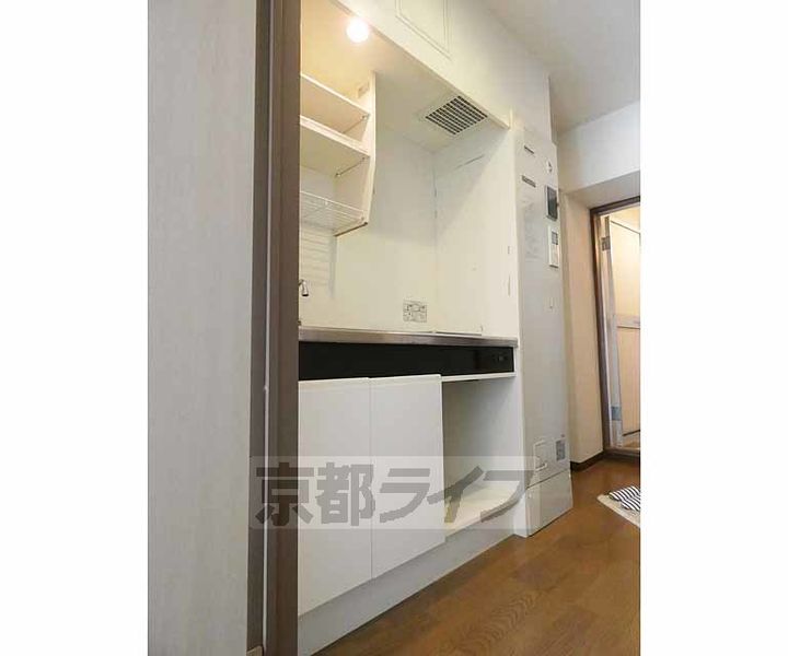 京都府京都市下京区真苧屋町の賃貸マンションのキッチン