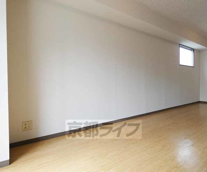 京都府京都市下京区真苧屋町の賃貸マンションの内装