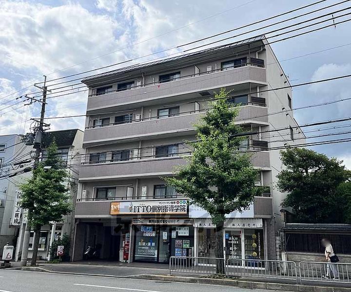 メゾンTMIの外観