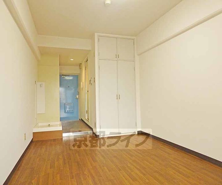 京都府京都市北区北野下白梅町の賃貸マンションの内装