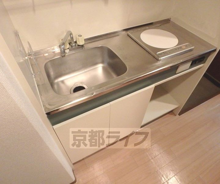 京都府京都市北区紫竹下芝本町の賃貸マンションのキッチン