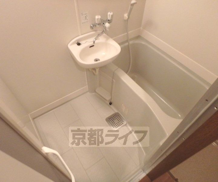 京都府京都市北区紫竹下芝本町の賃貸マンションの風呂
