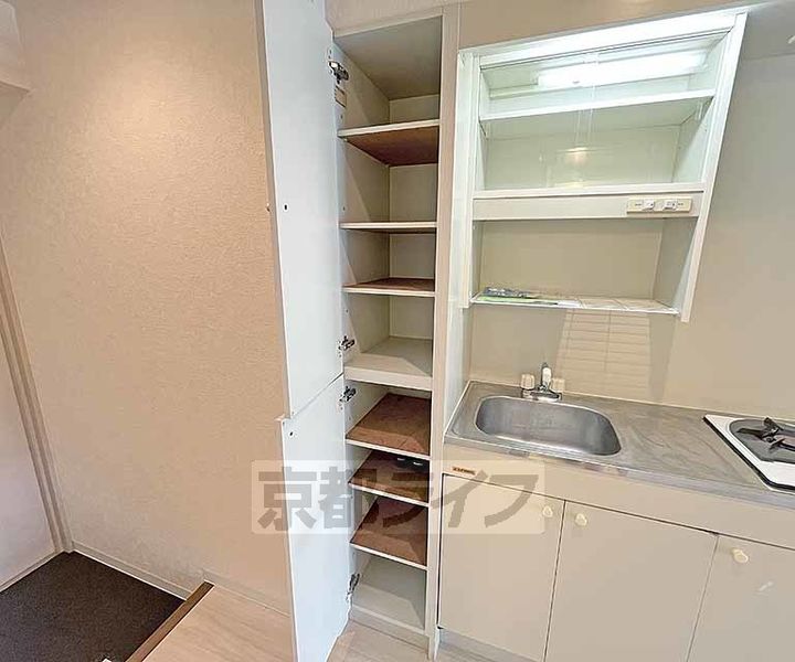 京都府京都市下京区丸屋町の賃貸マンションの内装