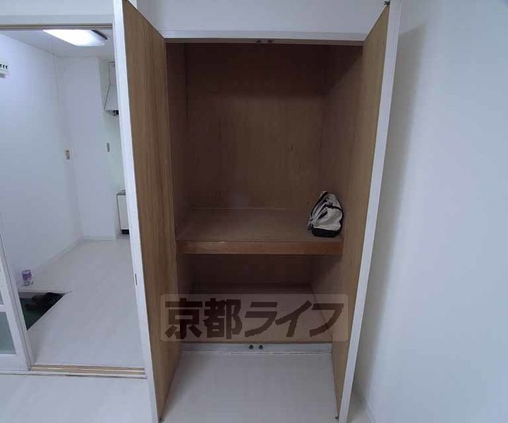 京都府京都市下京区高野堂町の賃貸マンションの内装