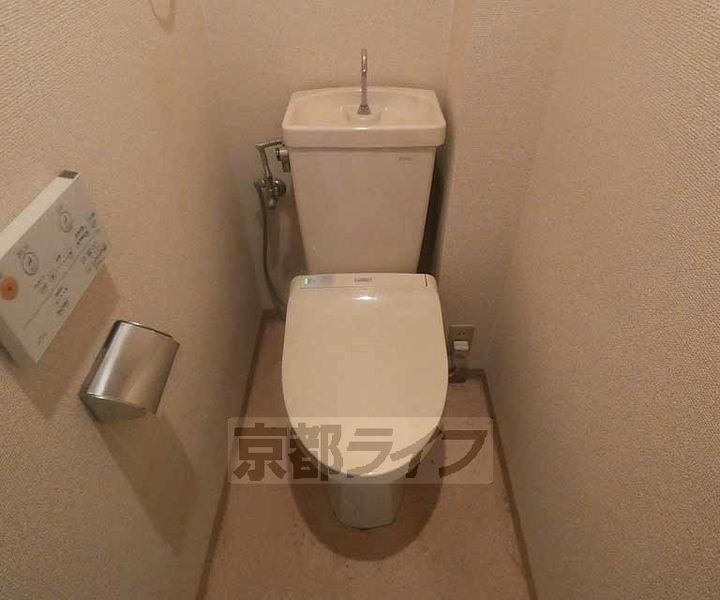 京都府京都市南区上鳥羽鴨田町の賃貸マンションの内装