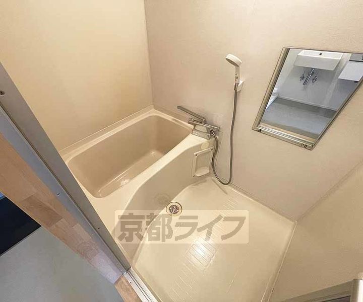 アルビーコート201の風呂