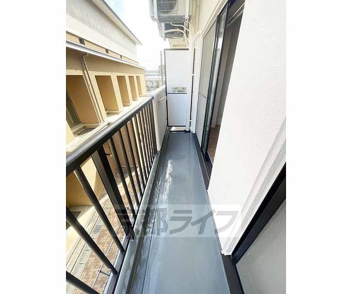 京都府京都市下京区七条御所ノ内西町の賃貸マンションの内装
