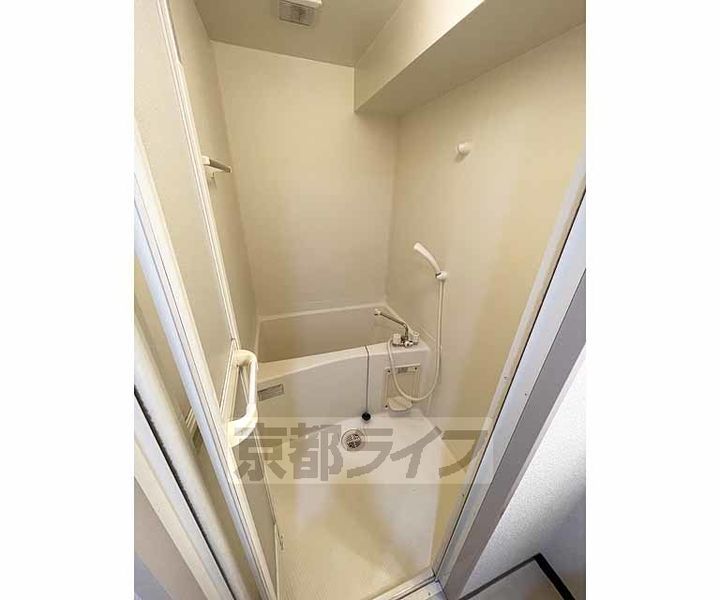 京都府京都市下京区材木町(七条通間之町東入)の賃貸マンションの風呂