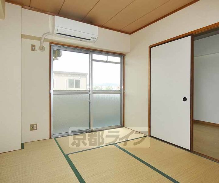 エクセレント373407の居間
