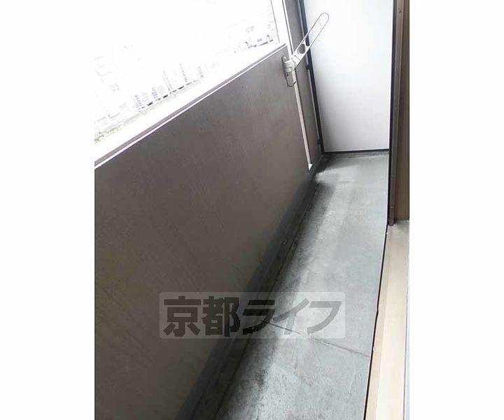 京都府京都市南区上鳥羽南島田町の賃貸マンションの内装