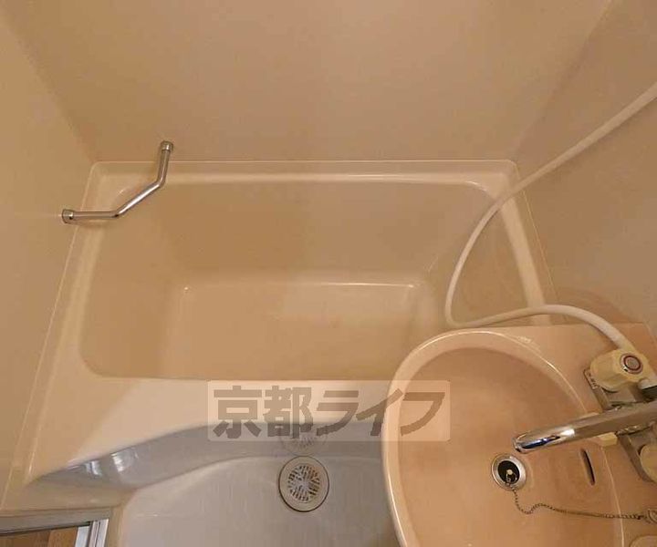 京都府京都市下京区梅小路西中町の賃貸マンションの風呂