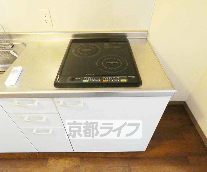 ル・サフィール西大路Ⅱのキッチン