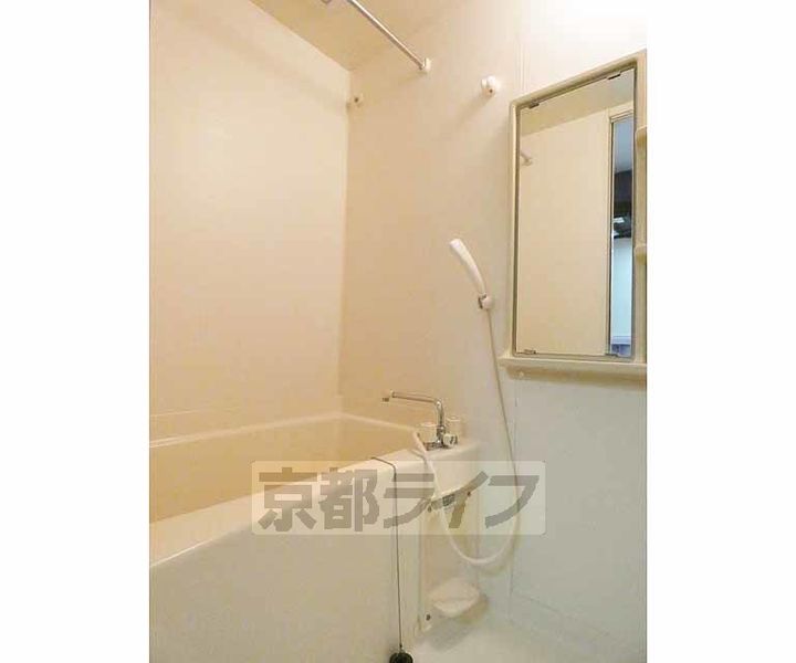 京都府京都市下京区大津町(間之町通五条下ル)の賃貸マンションの風呂