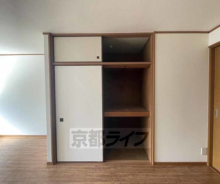 イースト東福寺16の内装